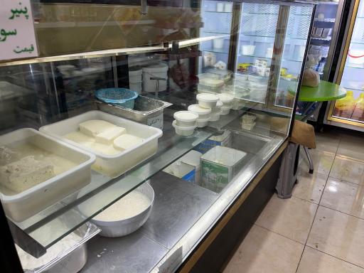 عکس کافه لبنیات هامون