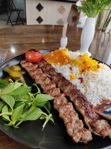 عکس کترینگ و رستوران ایزدی