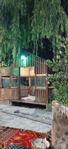 عکس باغچه رستوران یاس