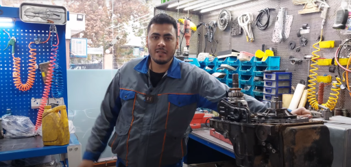 عکس تعمیرگاه گیربکس اتوماتیک برادران میر
