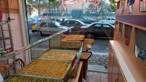 عکس باقلوا استانبولی علیپور 