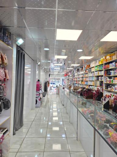 عکس لوازم آرایشی تاج افشار عمده و تک