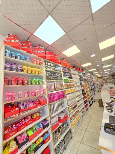 عکس لوازم آرایشی تاج افشار عمده و تک