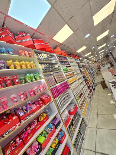 عکس لوازم آرایشی تاج افشار عمده و تک