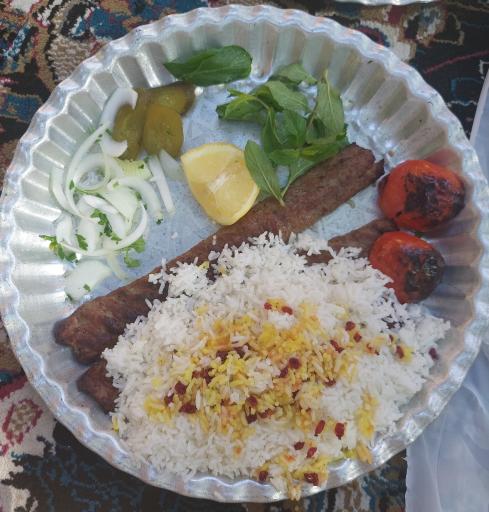 عکس خانه‌ تاریخی و رستوران مستوفی