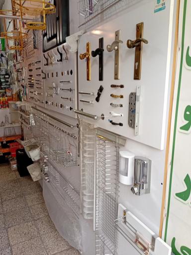 عکس تجهیزات و ساخت کابینت