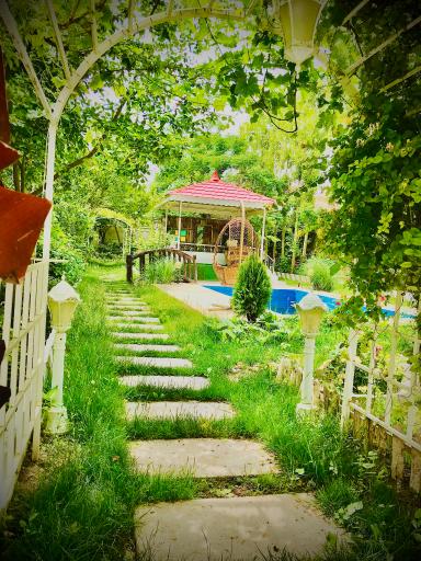 عکس باغ عکاسی و برگزاری مجالس بهشت کوچک