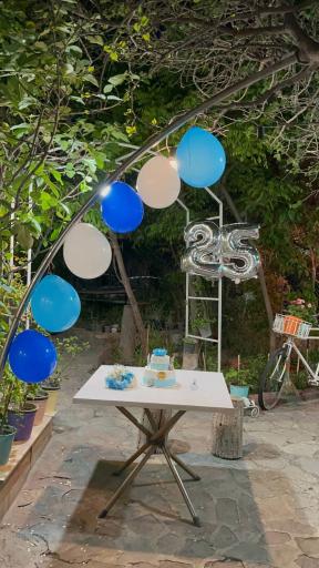 عکس باغچه رستوران شاران