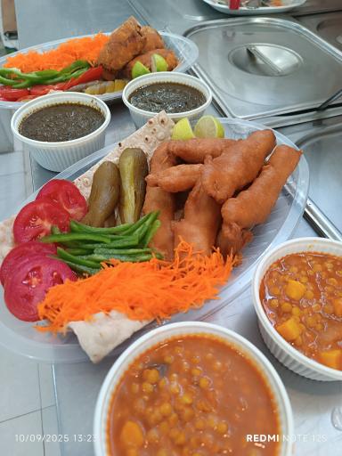 کترینگ و غذای خانگی پرتو