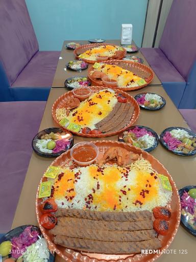 کترینگ و غذای خانگی پرتو