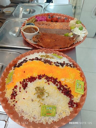 عکس کترینگ و غذای خانگی پرتو