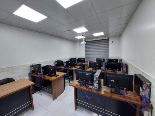 عکس آموزشگاه فنی و حرفه ای هیرا