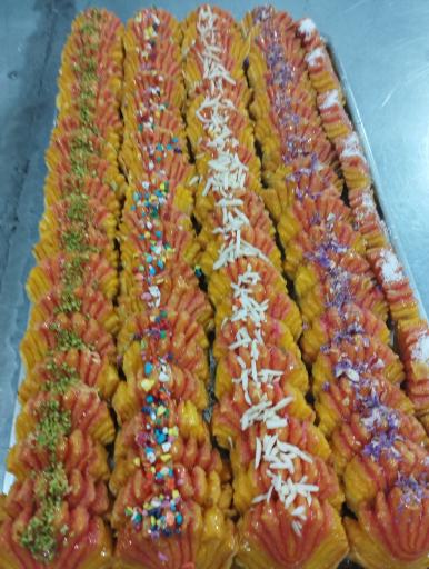 عکس شیرینی سرای حامد 