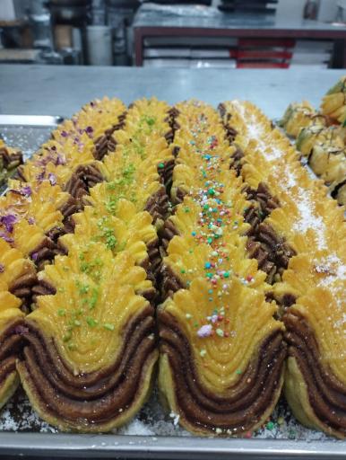 عکس شیرینی سرای حامد 