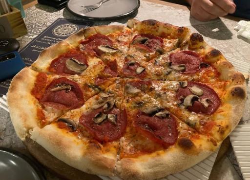 عکس رستوران ایتالیایی بیسترو