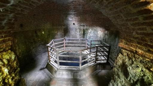 عکس آب انبار تاریخی