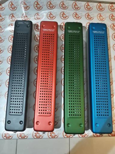 عکس آندایزینگ آلومینیوم و تیتانیوم آریا