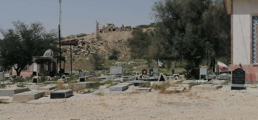 عکس آرامستان و گلزار شهدا