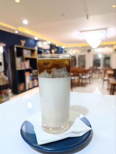 عکس کافه بازی ریسک