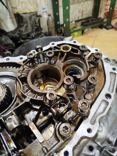 عکس تعمیرگاه آقای گیربکس