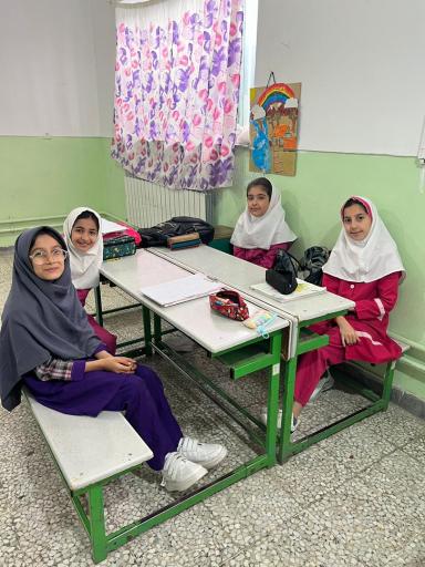 عکس دبستان شهید غلامرضا توسلی ابیاک محله