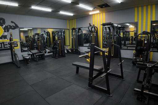 عکس باشگاه بدنسازی کیهان 