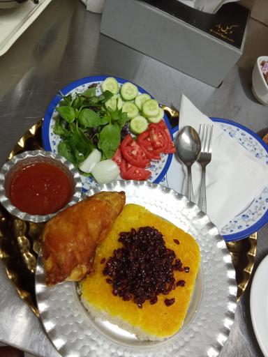 عکس کافه وکیل بار