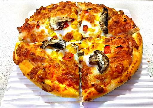 عکس پیتزا هشت پا