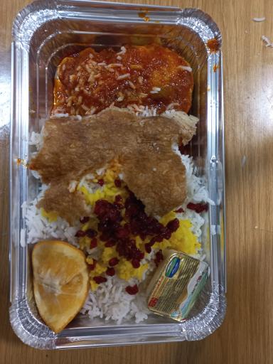 عکس تهیه غذای تک نام