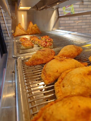 عکس فست فود یوفو