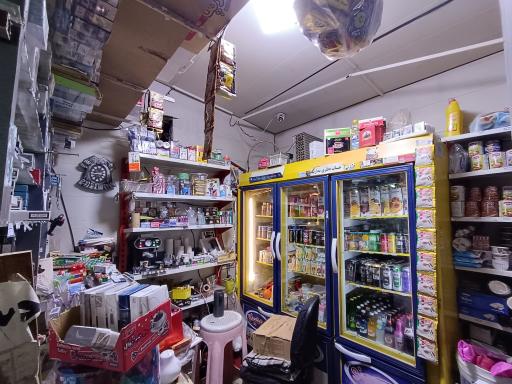 عکس سوپر دکه عمو مهدی