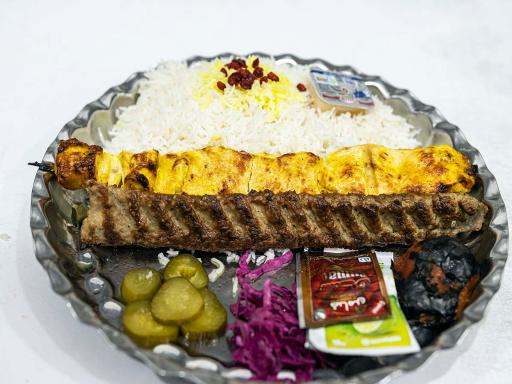 عکس کترینگ و آشپزخانه طلوع