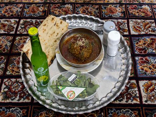 عکس کترینگ و آشپزخانه طلوع