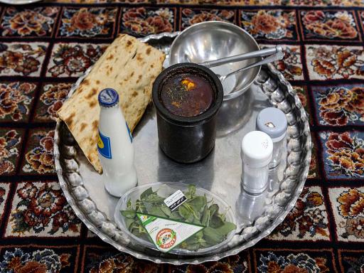 عکس کترینگ و آشپزخانه طلوع