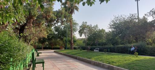 عکس بوستان شریعتی