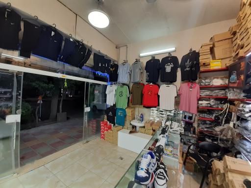 عکس کتونی مهران