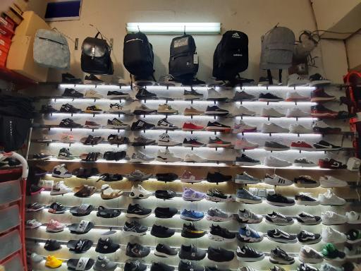 عکس کتونی مهران