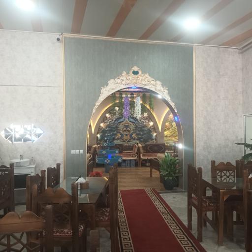 عکس کبابسرای سنتی بناب کبابی ائل یار