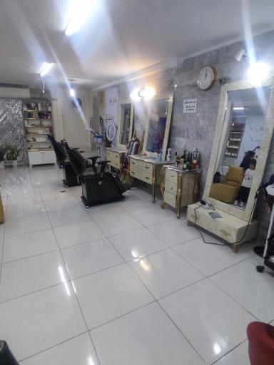 عکس سالن زیبایی و عروس سرای نیوسا