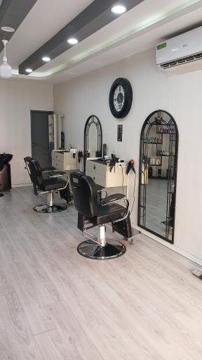 عکس آرایشگاه مردانه تی-رکس