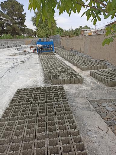 عکس کارگاه بلوکه ساختمانی