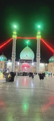 عکس صحن مرکزی بزرگ مسجد جمکران 