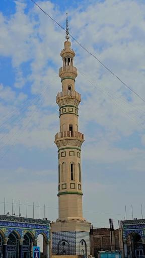 عکس صحن مرکزی بزرگ مسجد جمکران 