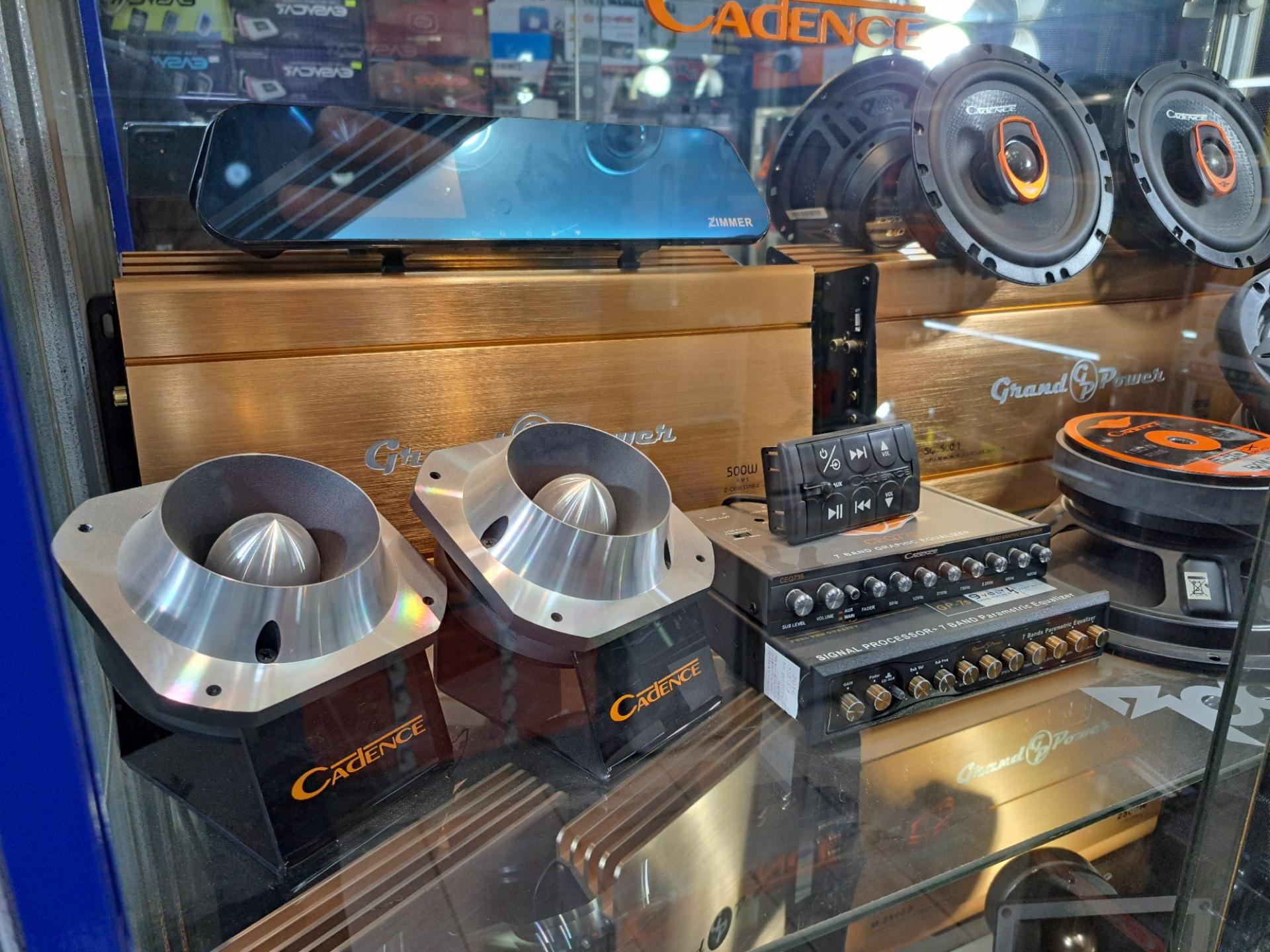 عکس اتو اسپرت وحید(لوکس اتومبیل)