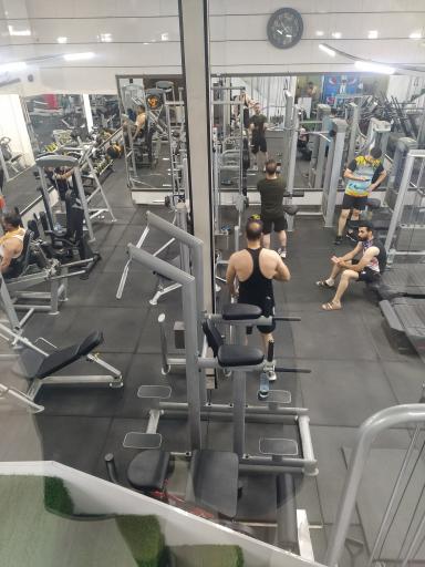 عکس باشگاه بدنسازی امید اسپرت