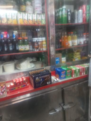 عکس سوپرمارکت رضاقلی نژاد 