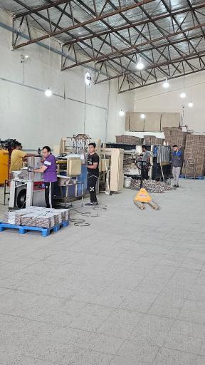 عکس پارس کارتن درخشان البرز