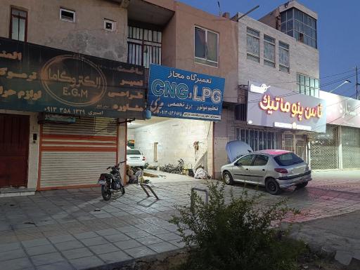 عکس تنظیم گاز خودرو