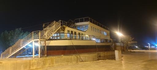 رستوران دریایی آلنوش