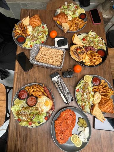 عکس کافه ساوا